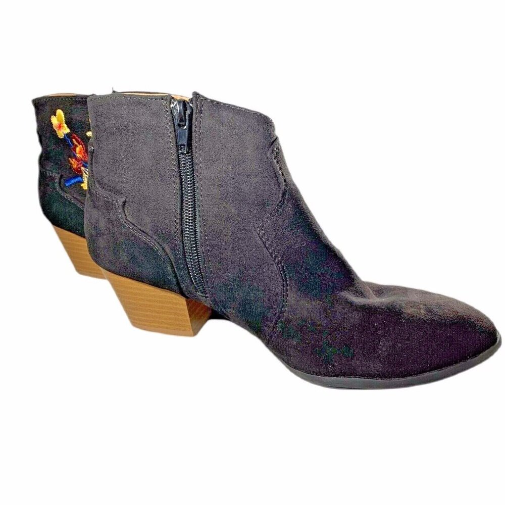 Embroidered Floral Suede Ankle Boots Stacked Wood Heel Side Zip Sz 6.5 Qupid - Picture 8 of 9